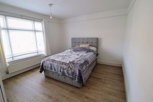 Bedroom- click for photo gallery